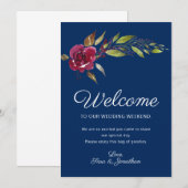 ネイビーブルーの上にバーガンディの花 | 結婚式のウェルカムカード 招待状 (正面/裏面)