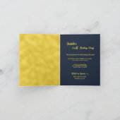 ネイビーブルーの上に黄色の花の背景モノグラム 招待状 (内部)