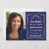 ネイビーブルーの手描き弓の写真の誕生日 セーブザデート (正面)