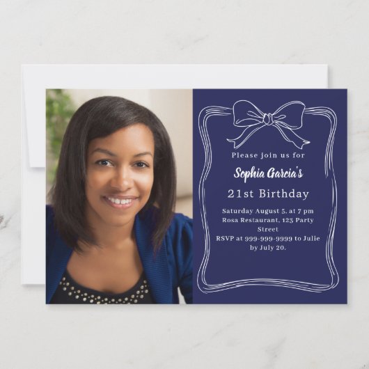 ネイビーブルーの手描き弓の写真の誕生日 招待状 (正面)