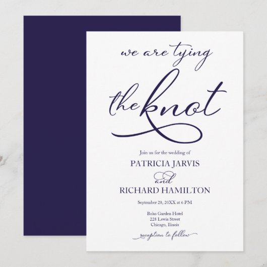 ネイビーブルーの文字で「We Are Tying The Knot」ウエディング 招待状 (正面/裏面)