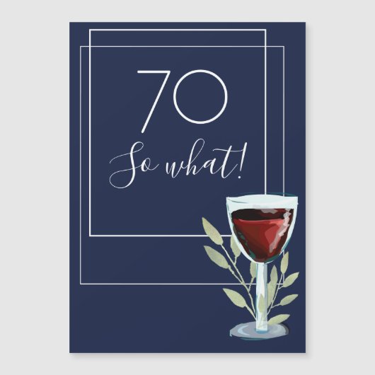 ネイビーブルーの水彩画 ワインボトル 70歳の誕生日 マグネット (正面)