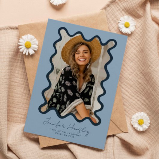 ネイビーブルーの波状フォトフレーム卒業 案内状