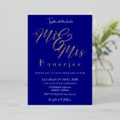 ネイビーブルーの結婚式用ホイル招待状 Mr & Mrs 箔招待状 (立ち正面)