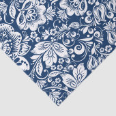 ネイビーブルーの背景に白いヴィンテージダマスク 薄葉紙 (詳細)