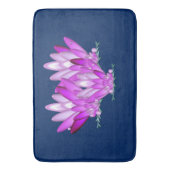 ネイビーブルーの背景に蓮の花ピンク バスマット (正面縦)