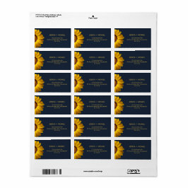 ネイビーブルーの花に黄色の花の背景モノグラム ラベル