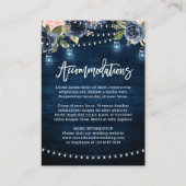 ネイビーブルーの花のラスティックなストリングライトの宿泊施設 エンクロージャーカード (正面)