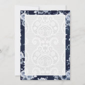 ネイビーブルーの花柄の白いレースのムスリムウェディング 招待状 (裏面)
