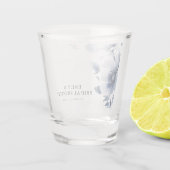 ネイビーブルーの花柄 ブライダルシャワー ショットグラス (裏面)