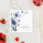 ネイビーブルーの花柄 ブライダルシャワー スタンダードカクテルナプキン (インサイチュ)