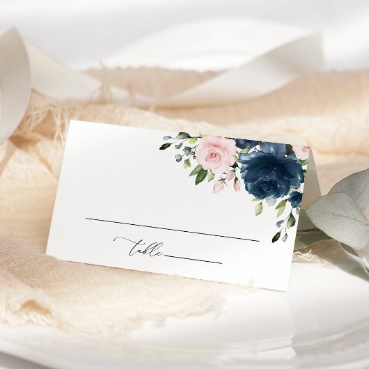 ネイビーブルーの花、ピンクの花、フラワーの結婚式 プレイスカード