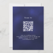 ネイビーブルーの雪の結晶の冬の結婚式QRコードRSVP 招待状 (裏面)