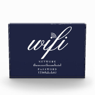 ネイビーブルーのWifiネットワークとパスワードサイン フォトブロック