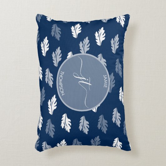 ネイビーブルーアンティーク葉パターンモノグラム アクセントクッション (正面(垂直))