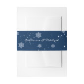 ネイビーブルーウィンターワンダーランドスノーフレークスクリスマス 招待状ベリーバンド (正面例)
