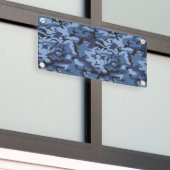 ネイビーブルーカモフラージュ、軍隊、陸軍 横断幕 (ビルの外側)