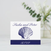 ネイビーブルーシェルビーチ結婚式RSVPカード 出欠カード (スタンド正面)