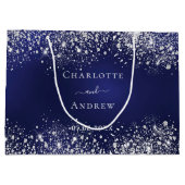ネイビーブルーシルバー結婚の名前 ラージペーパーバッグ (裏面)