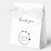 ネイビーブルーシンプルハートリースモノグラム結婚ズ フェイバーボックス (正面)