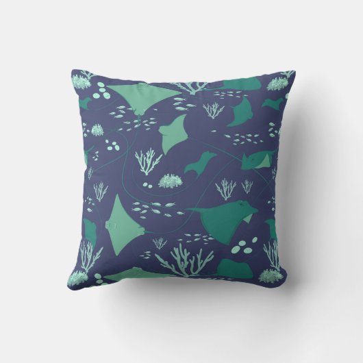 ネイビーブルースティングレイとマンタレイ クッション (裏面)