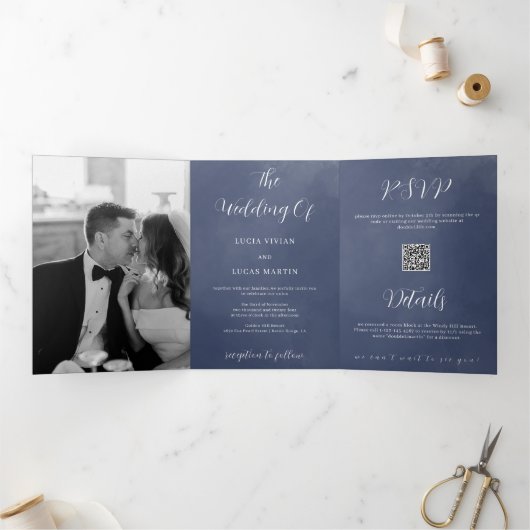 ネイビーブルースモークすべて1つのQR結婚式招待状 三つ折りプログラム (内部)