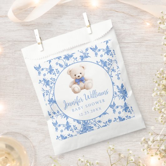 ネイビーブルーテディベアフローラ男の赤ちゃんシャワーキャンディ フェイバーバッグ (クリップ留めされた状態)