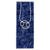 ネイビーブルーデジタルカモフラージュのがんサイン ワインギフトバッグ (正面)