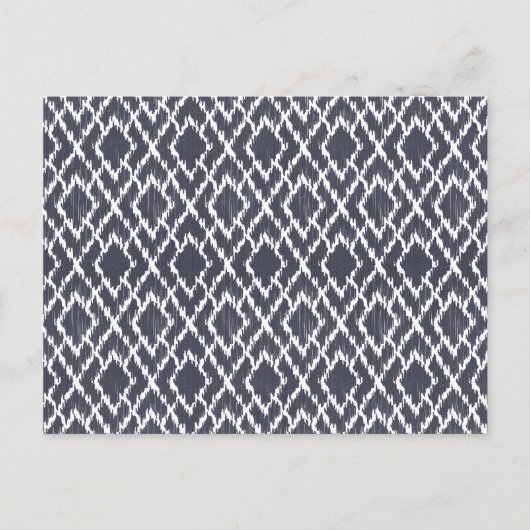 ネイビーブルートライバルプリントイカットジオダイヤモンドパターン ポストカード (正面)