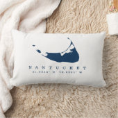 ネイビーブルーナンタケット島の地図と座標 ランバークッション (ブランケット)