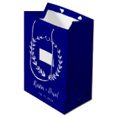 ネイビーブルーノースダコタの地図結婚の歓迎スワッグ ミディアムペーパーバッグ (正面アングル)