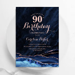ネイビーブルーバラ金ゴールドアガテマーブル90th誕生日 招待状<br><div class="desc">ネイビーブルーとバラ金ゴールドは90th誕生日パーティーの招待を集めた。モダン青いエレガント水色のフェイクデザイン大理石のゲードの背景王室の、グリッターバラ金ゴールドおよびタイポグラフィスクリプトフォントを備えた。トレンディー招待状カードは女性スタイリッシュの日のお祝いに最適。印刷されたZazzle招待状または即時ダウンロードのデジタル印刷可能なテンプレート。</div>
