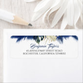 ネイビーブルーパンパスグラスとトロピカルリーフ ラベル (インサイチュ)