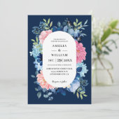 ネイビーブルーピンクの花の水色のフローラ結婚ズ 招待状 (スタンド正面)