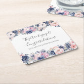 ネイビーブルーピンクフローラ植物学婚約パーティ スクエアペーパーコースター (アングル)
