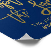 ネイビーブルーフェイク金ゴールド結婚グリッターのハッシュタグ記号 ポスター (角)