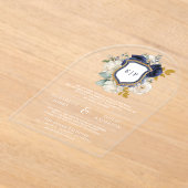 ネイビーブルーフローラクレストモノグラム結婚ズ アクリル招待状 (レイダウン)