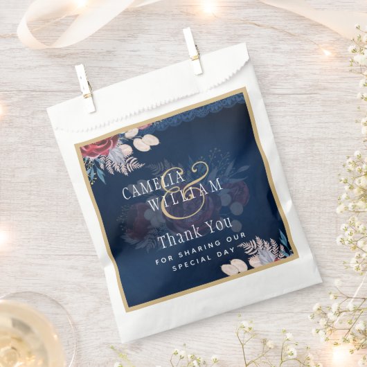 ネイビーブルーブルゴーニュフローラレース結婚ズ フェイバーバッグ (クリップ留めされた状態)