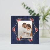 ネイビーブルーブルゴーニュ結婚式招待状とQRコード (スタンド正面)