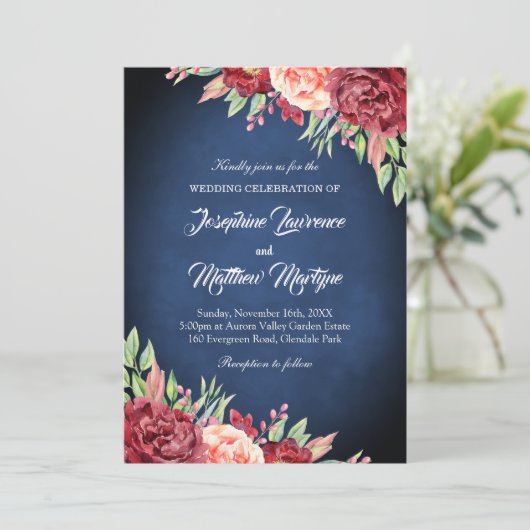 ネイビーブルーブルゴーニュ赤面エレガントフローラ結婚ズ 招待状 (スタンド正面)