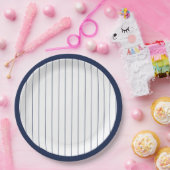 ネイビーブルーベースボールピンストライプ誕生日パーティー ペーパープレート (パーティー)