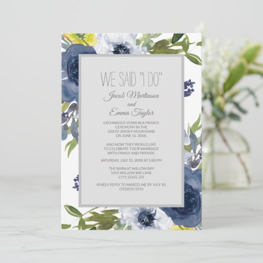 ネイビーブルーホワイトイエロー結婚フローラの駆け落ち 招待状 (スタンド正面)