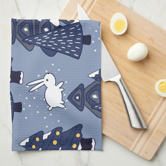 ネイビーブルーホワイトクリスマスツリーホリデーパターン キッチンタオル (四つ折り)