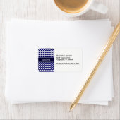 ネイビーブルーホワイトシェブロン海軍の名前モノグラム ラベル (インサイチュ)