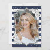 ネイビーブルーホワイトシルバーフォト50誕生日 招待状 (裏面)