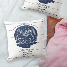 ネイビーブルーホワイト素朴ウッドレイクハウスファミリー名 クッション