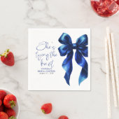 ネイビーブルーボウ結び目ブライダルシャワー スタンダードカクテルナプキン (インサイチュ)