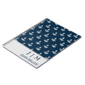 ネイビーブルーボート航海のいかりパターンモノグラム ノートブック (左側)