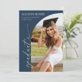 ネイビーブルーミニマリスト写真アーチ卒業パーティー 招待状 (スタンド正面)