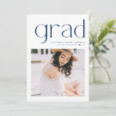 ネイビーブルーミニマルタイポグラフィ写真卒業 案内状 (スタンド正面)